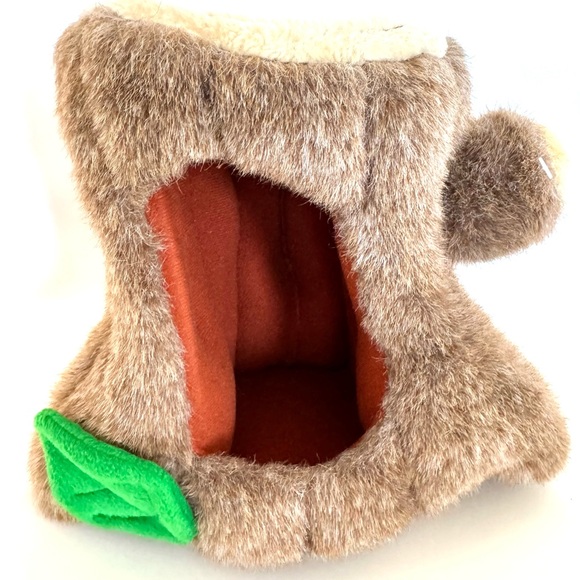 Alfas Fuzzy Town Plush Tree Stump Hideaway Home Forest House for Stuffies - Picture 1 of 5